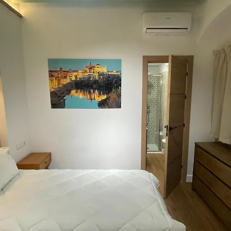 Hospederia El Reloj 2 Bedrooms *